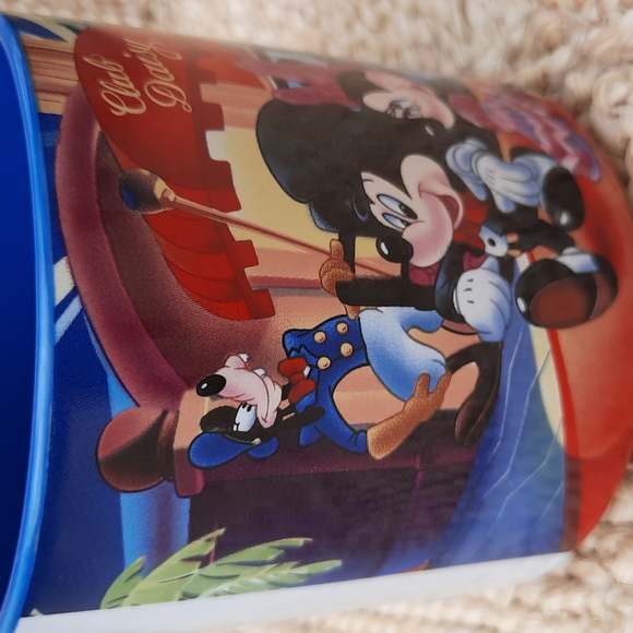 Vintage 1987 Disney MGM Studios  "Club "Daisy" Mug - Picture 2 of 5